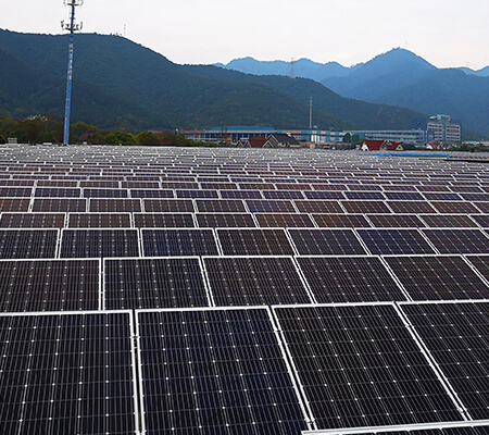 Földre szerelhető napelemes projektek Chunjiangban